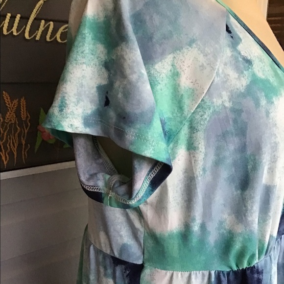 Women’s size large short sleeve dress - Picture 10 of 10